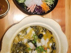 -快乐老家三鲜饺子东北菜(南六中路店)