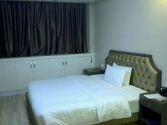 -上寓酒店公寓(原皇室堡酒店公寓)