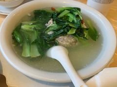 狮子头-新天厨酒家(二分店)