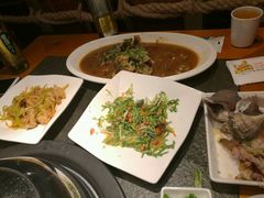 -马路边上·小海鲜烧烤(八一路店)