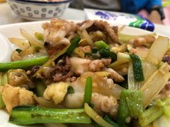 -覃记海鲜美食餐厅