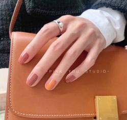 -Pink You美甲洗眉纹绣定制中心