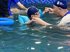 -Swim斯卫姆国际儿童游泳中心(红博中央公园店)