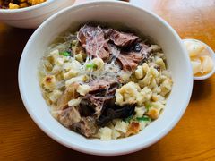 优质羊肉泡馍-刘信牛羊肉小炒泡馍(回民街店)