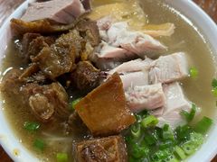 -香辉食馆(新兴路店)