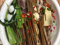 -嘉州叶婆婆钵钵鸡(建设路店)