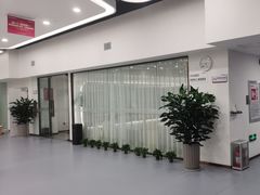 -英派斯健身旗舰店(海信国际中心馆)