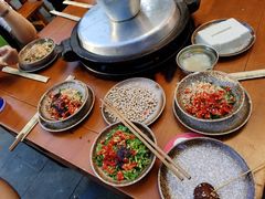 -谭记石锅鱼府(三道堰店)