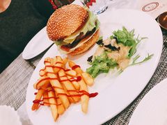 -LUCCA卢卡西班牙海鲜饭(远洋广场店)