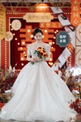 -Color卡诺婚纱礼服馆(南京严选店)