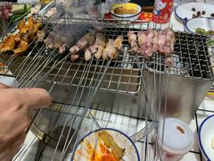 -喜悦小串丹东小黄牛海鲜烧烤大排档(民主广场店)