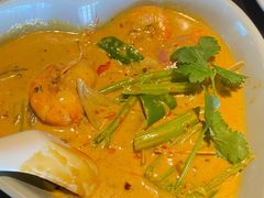 -大头虾越式风味餐厅(光明广场店)