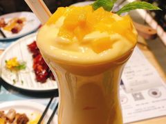 芒果奶昔-贝贝龙虾·音乐餐厅(昌平东关店)