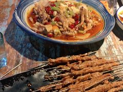 -六福烧烤酒馆(秦隆步行街店)