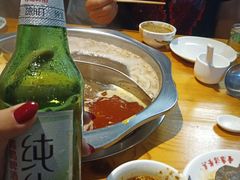 -何氏串串香火锅(翠亨店)