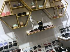 -肆兮眼镜·蔡司·徕卡战略合作店(大坪店)