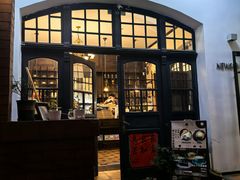 -良友书坊(安徽路店)