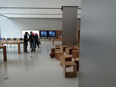 -Apple零售店(玄武湖店)