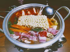 泡菜肥牛部队锅-春熙台韩国料理·章鱼肥牛(西丽店)