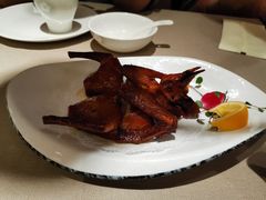 尚品嫩汁乳鸽-尚一汤·粤菜海鲜(环球港店)