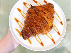 焦糖牛角包-GOTLOT COFFEE&KITCHEN角落厨房NOOK店