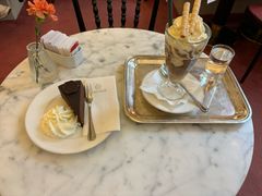 -Cafe Sacher(WIEN)