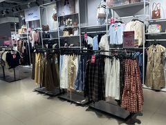 -唯品会(北京国瑞城店)