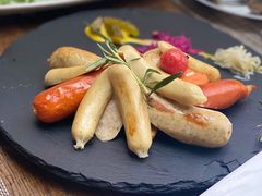 -喜洲吧·江畔老船厂·庭院餐厅(喜临院店)