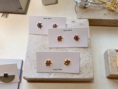 -LADY FAFA(巨鹿路陕西南路路口店)