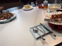 -乔家小院•非遗驴肉•本地小海鲜(滨河路店)