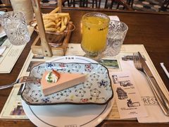 -THE PRESS(申报馆店)