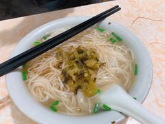 酸菜净面条-妙又香云吞店