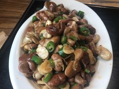 私房鲜蚕豆-俏湘私房菜(国贸店)