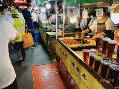 -正宁路小吃夜市