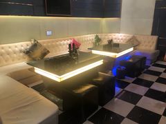 -宝岛甲壳虫KTV(蓝天路店)