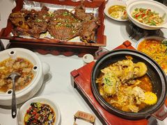 -铁胖子口碑长沙菜·龙虾烧烤(赤岗社区店)
