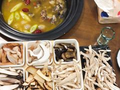 -菌乡缘·野生菌蒸汽鱼火锅(江边夜市店)