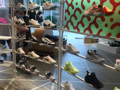 -NIKE KICKS LOUNGE体验店(北京新中关店)