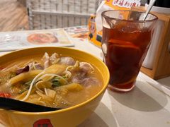 -谭仔米线(皇庭广场店)