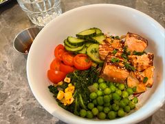 酱烧三文鱼鹰嘴豆谷豆碗-gaga(北京新中关购物中心店)