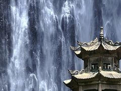 -刘伯温故里景区百丈漈