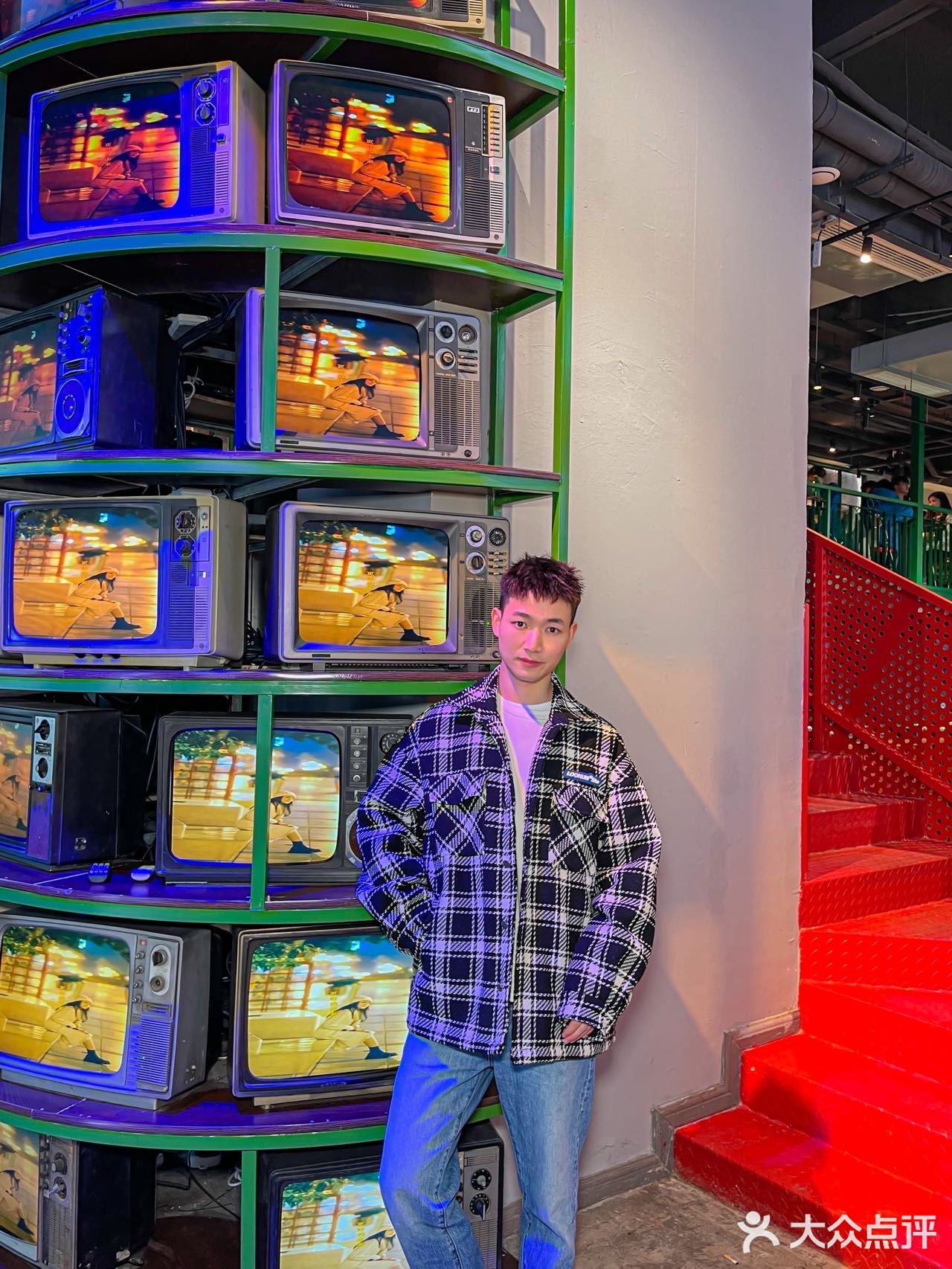 去重庆就为了这一口水果椰子冻🔥椰子脑袋冲  