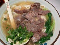 -鑫花溪牛肉米粉(凤凰街创始总店)