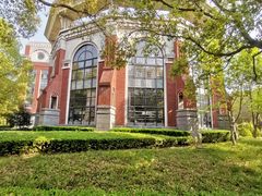 -华东政法大学(松江校区)