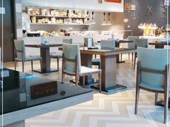 大堂-筠咖啡西餐厅(上海国展宝龙丽筠酒店)