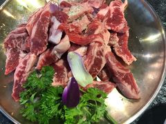 精品牛肋条-嘿嘟嘟·肋条烧肉放题(爱融荟城店)