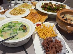 -郑庄脂渣海鲜楼(九水路店)