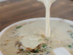 -云南大锅豆浆店