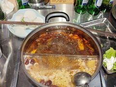 -马路牙子烧烤音乐酒馆(望京店)
