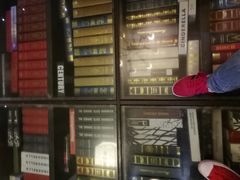 -钟书阁(松江泰晤士小镇店)